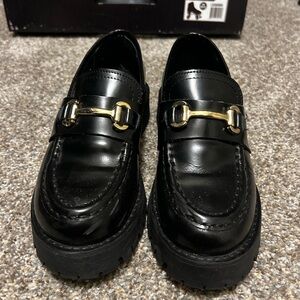 Steve Madden Black Loafers with Gold Buckle
